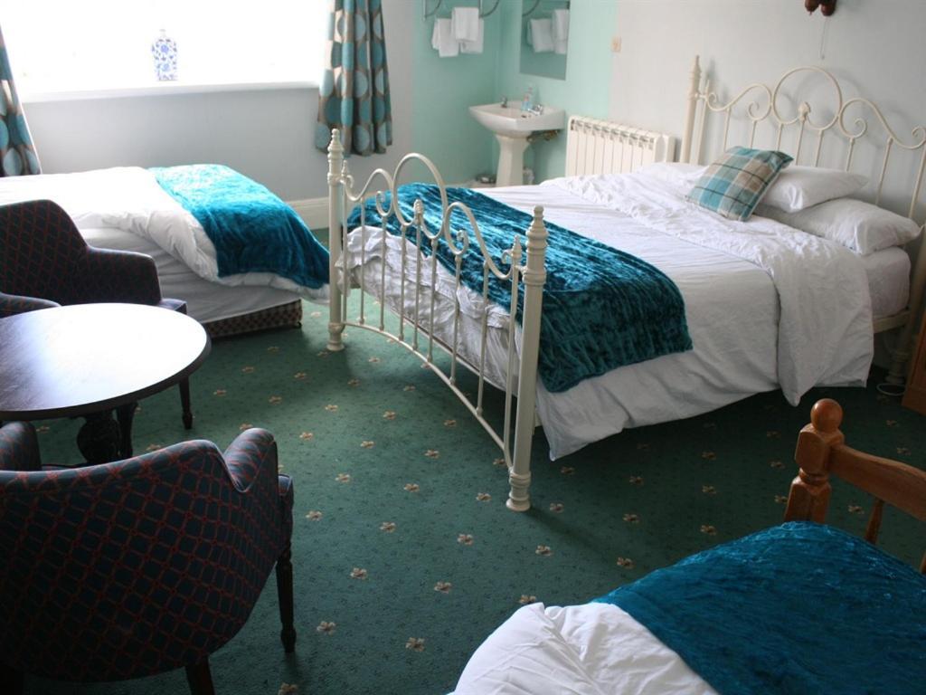 Hotel The Bear Marlborough Habitación foto